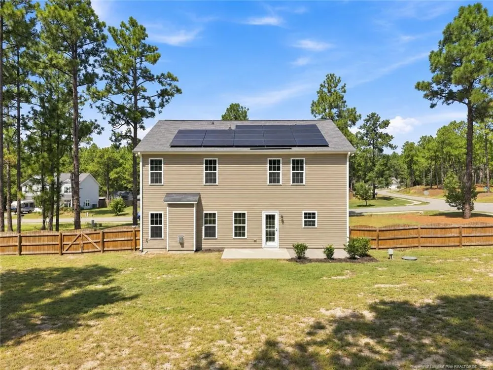1105 Whitney Drive Aberdeen, NC 28315