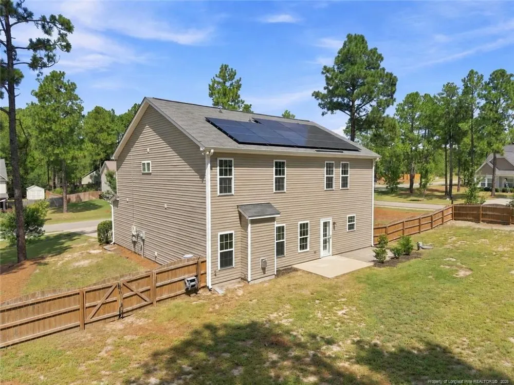 1105 Whitney Drive Aberdeen, NC 28315