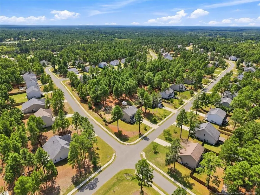 1105 Whitney Drive Aberdeen, NC 28315