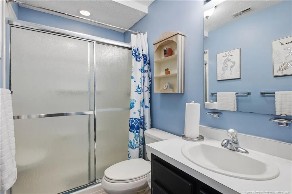 209 E Lochhaven Drive Fayetteville, NC 28314