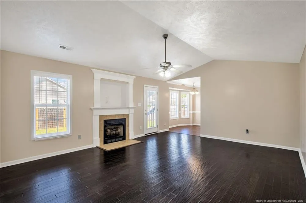 1402 Mingary Avenue Fayetteville, NC 28306