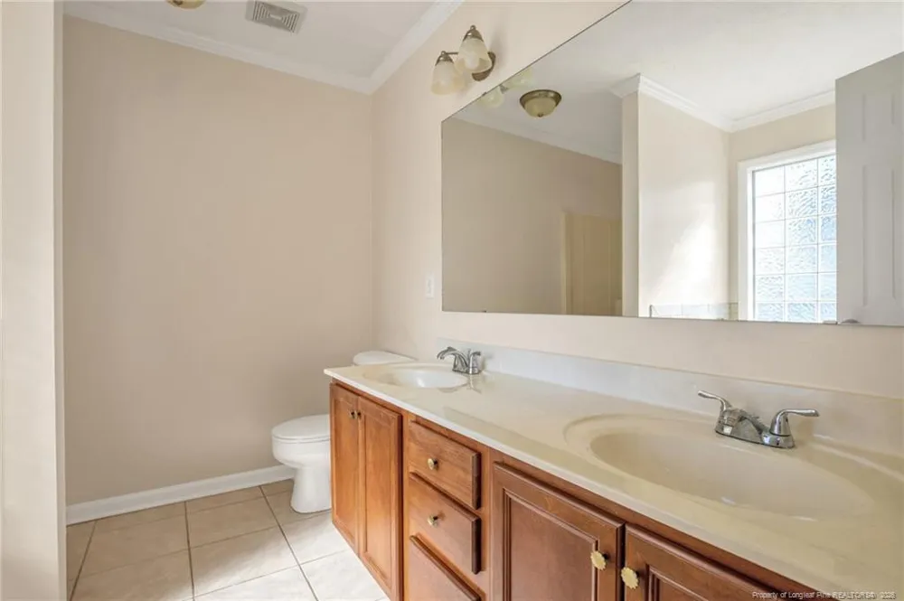 1402 Mingary Avenue Fayetteville, NC 28306