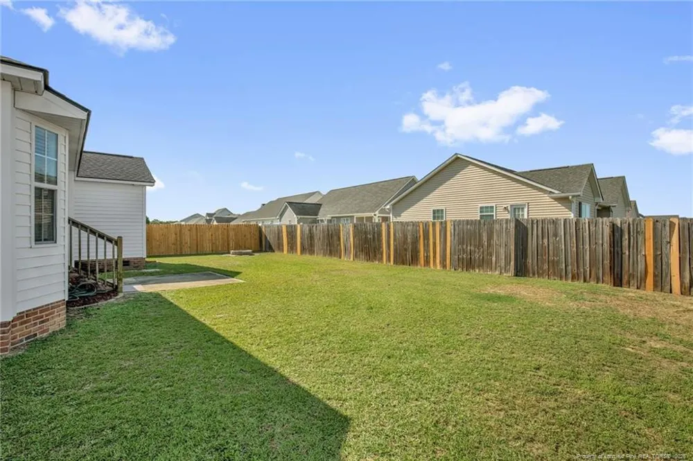 1402 Mingary Avenue Fayetteville, NC 28306