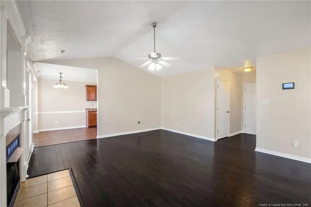 1402 Mingary Avenue Fayetteville, NC 28306