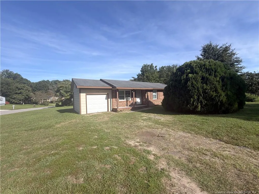 2101 Decor Street Fayetteville, NC 28304