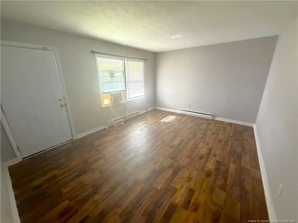 2101 Decor Street Fayetteville, NC 28304
