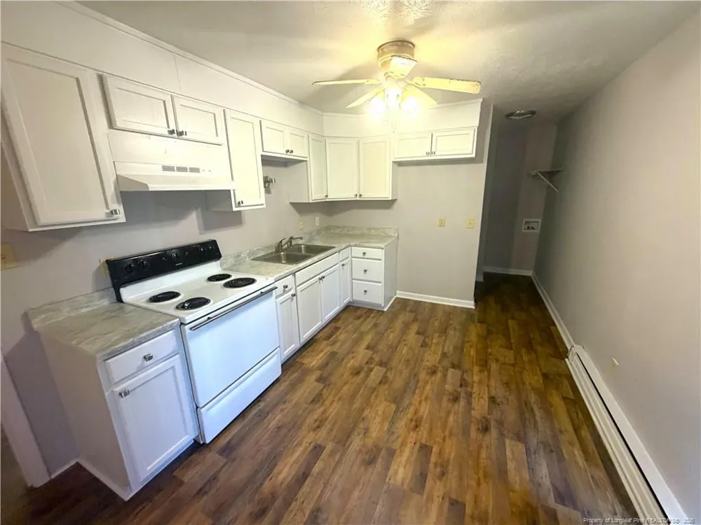2101 Decor Street Fayetteville, NC 28304