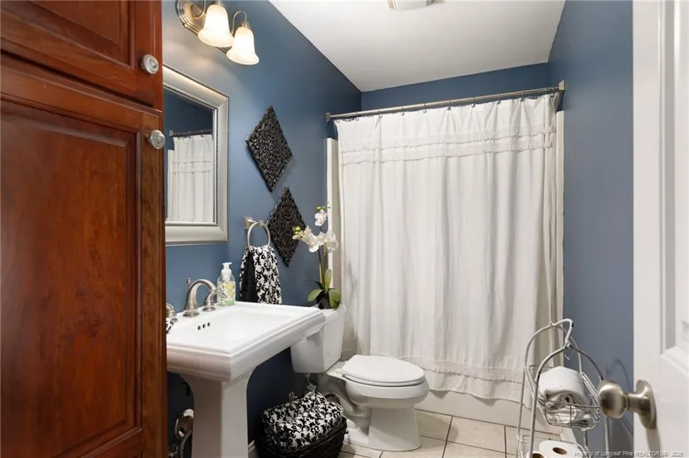 3504 Tree Ring Court Fayetteville, NC 28306