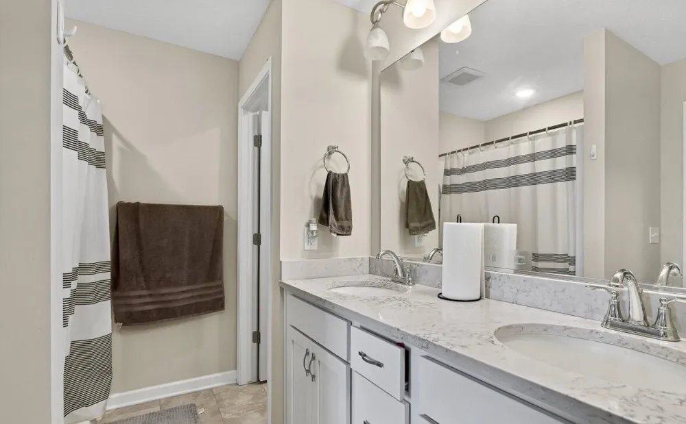 4108 Palomino Drive East Lansing City, MI 48823