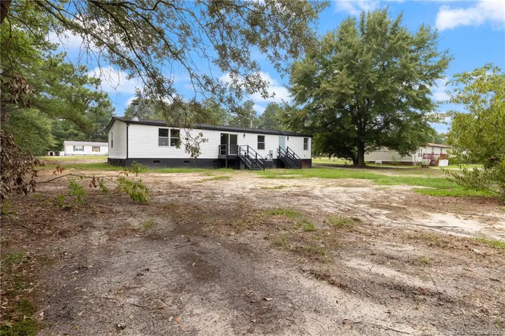 137 Huckabee Street Raeford, NC 28376