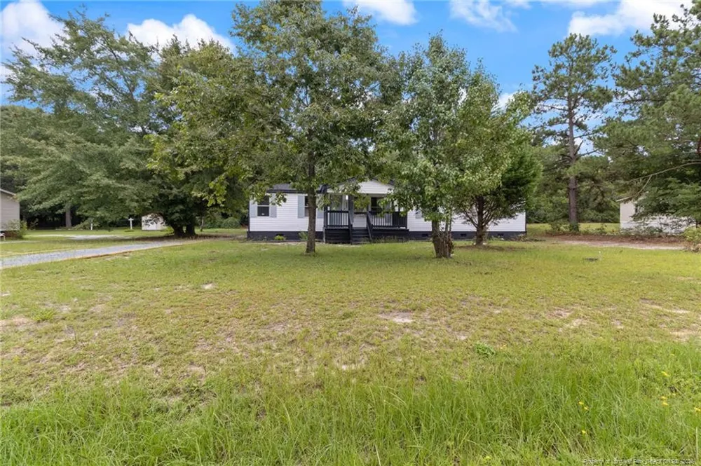 137 Huckabee Street Raeford, NC 28376