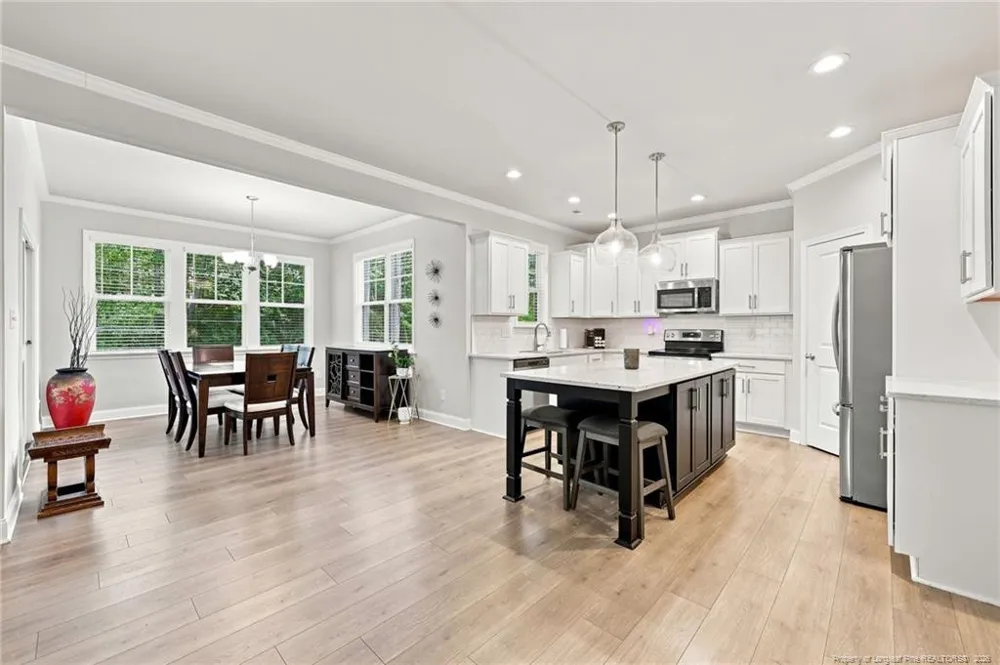111 Kensington Drive Spring Lake, NC 28390