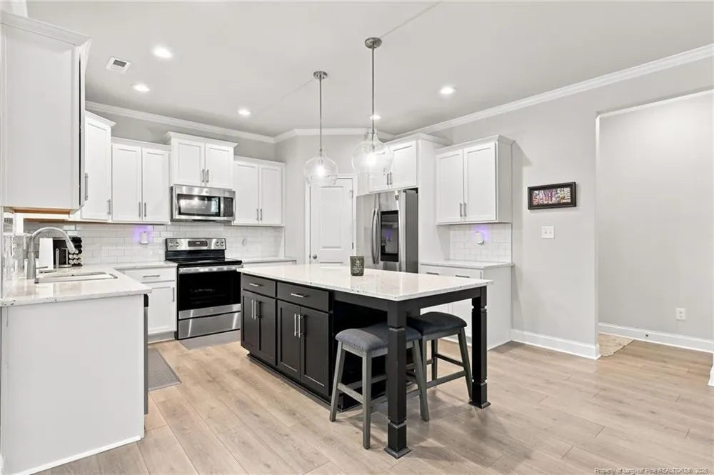 111 Kensington Drive Spring Lake, NC 28390