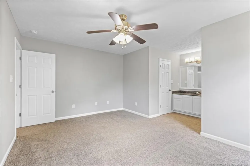 861 Danish Drive Fayetteville, NC 28303