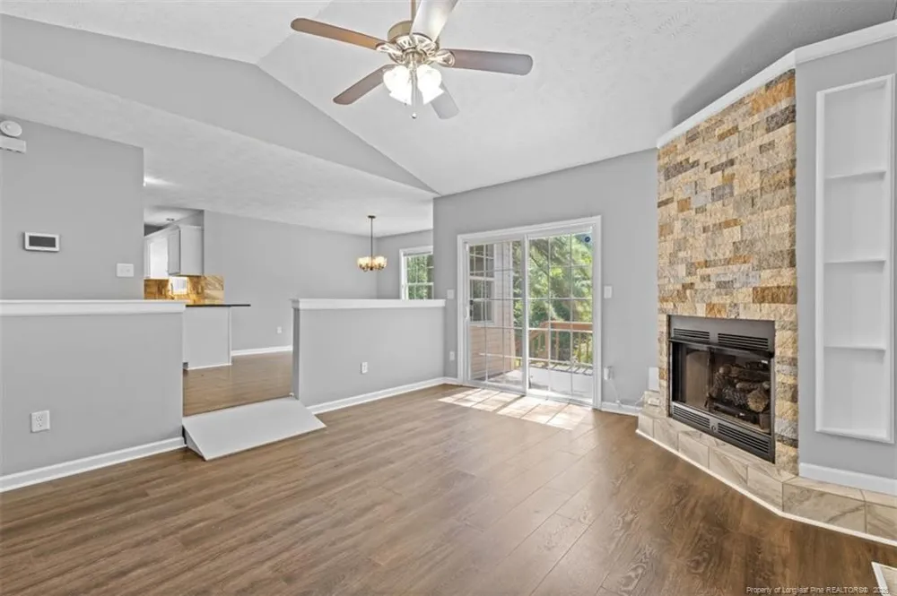861 Danish Drive Fayetteville, NC 28303