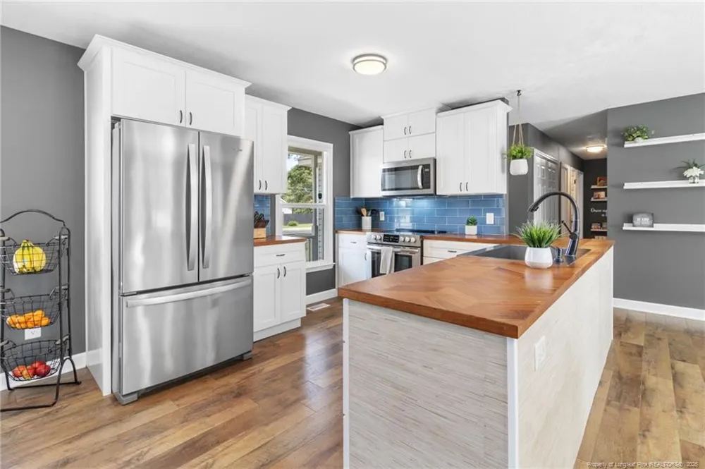 7106 Rockfish Road Raeford, NC 28376