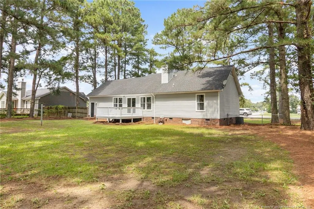 7106 Rockfish Road Raeford, NC 28376