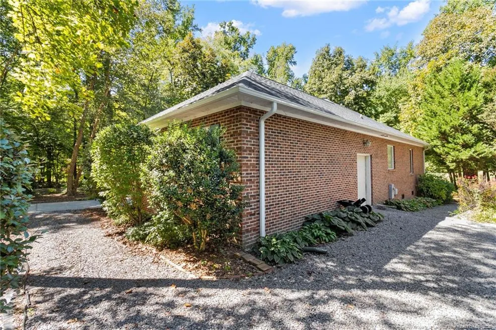 640 Chelsea Drive Sanford, NC 27332