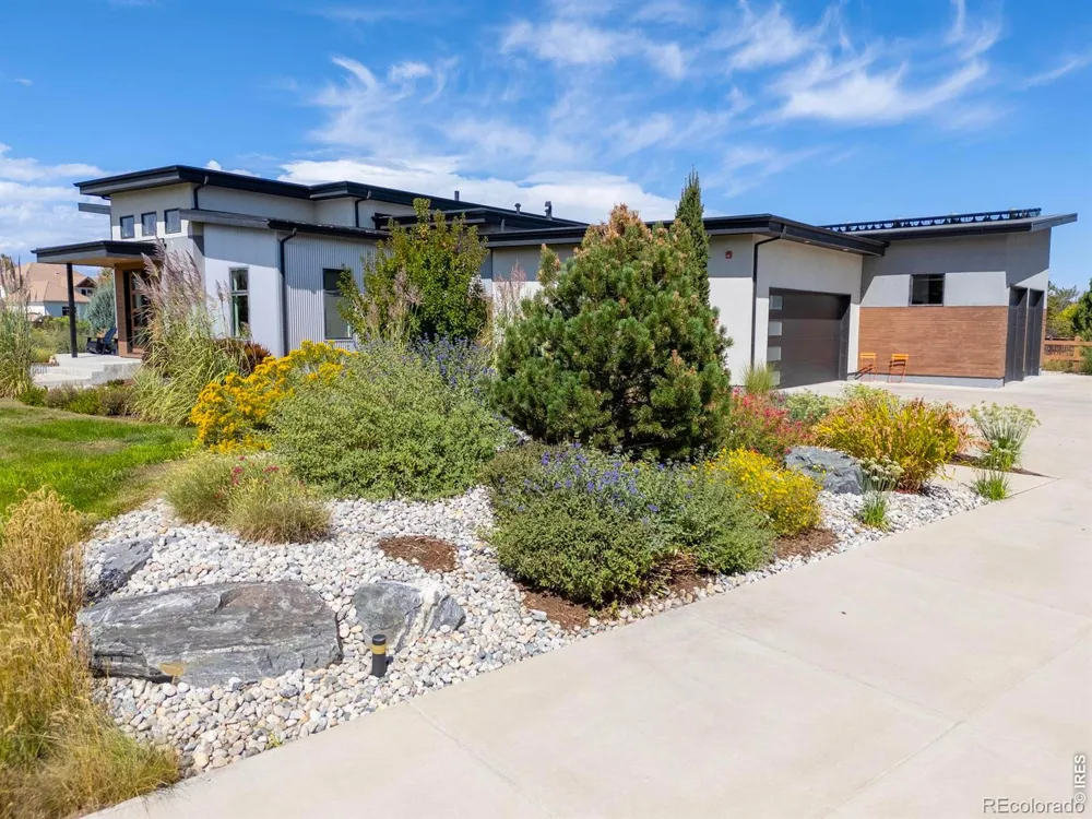 8675 Summerlin Place Longmont, CO 80503