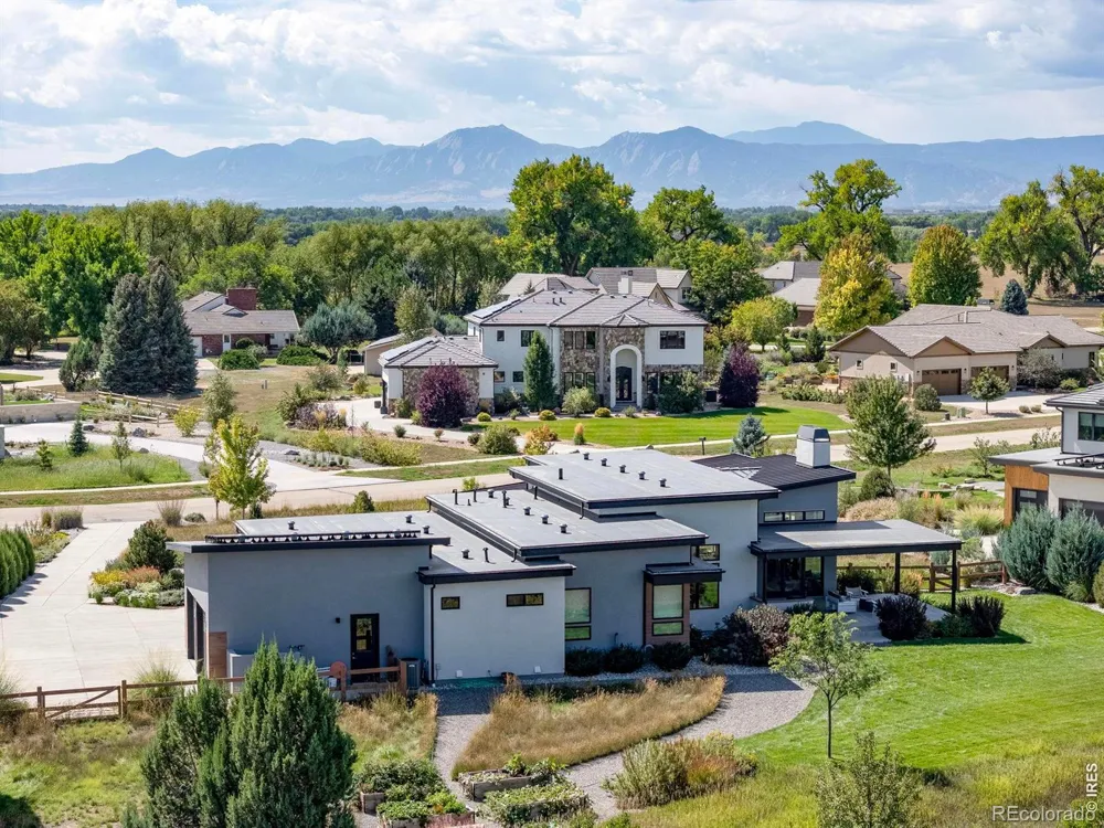 8675 Summerlin Place Longmont, CO 80503
