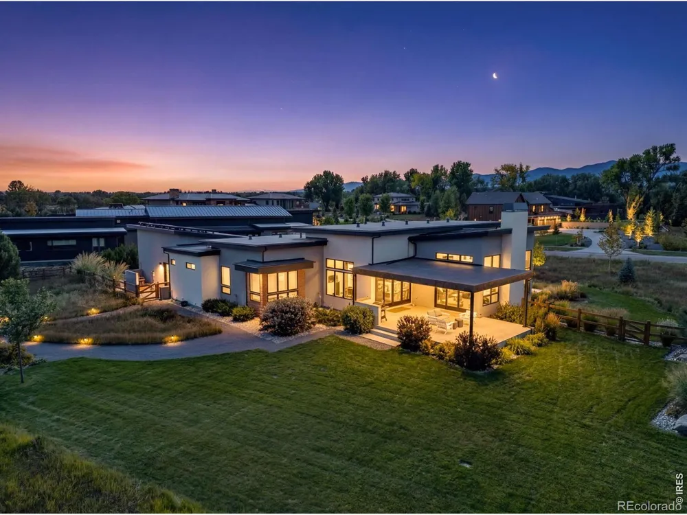 8675 Summerlin Place Longmont, CO 80503