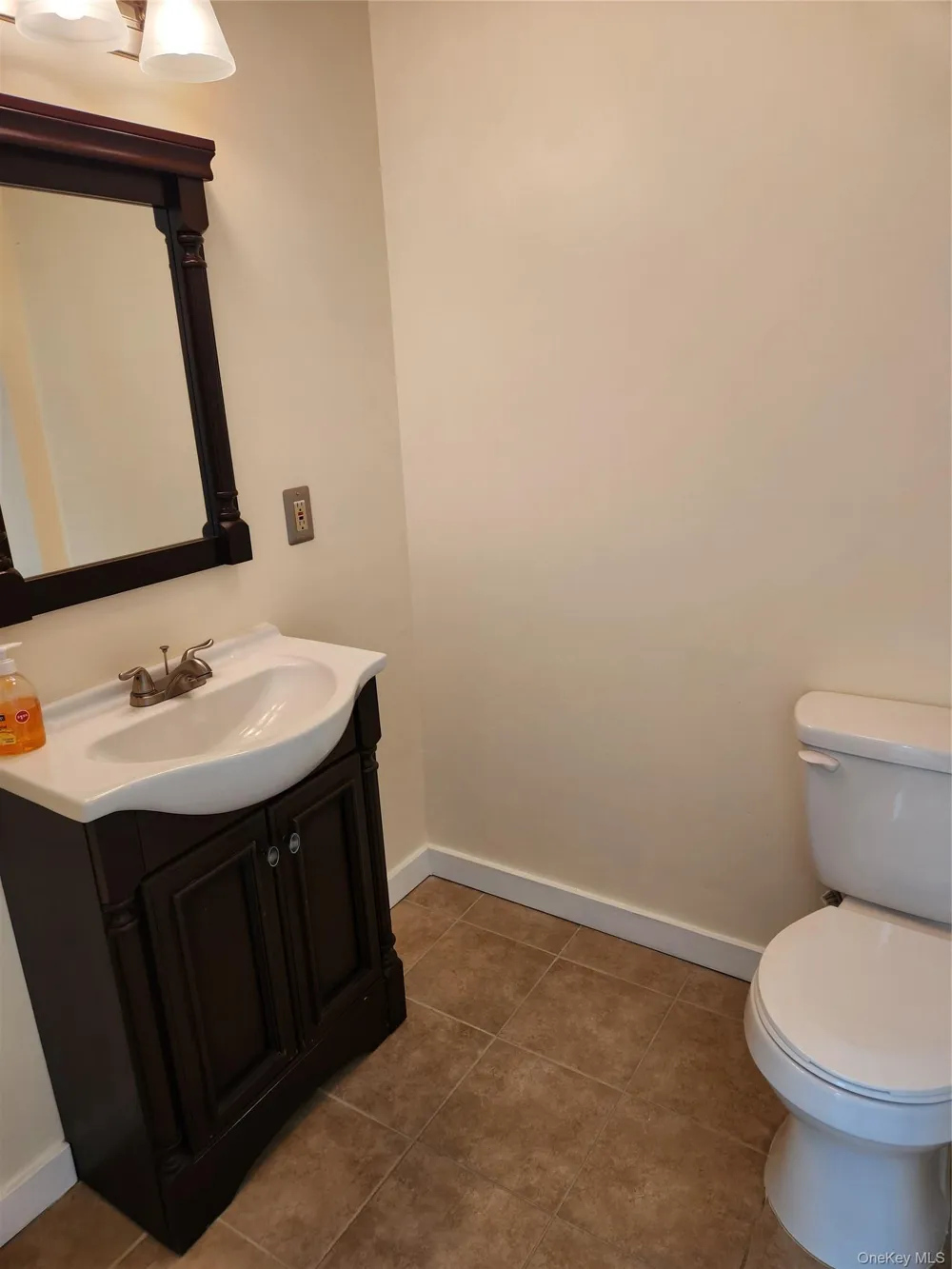 10 Lake Street Monroe, NY 10950