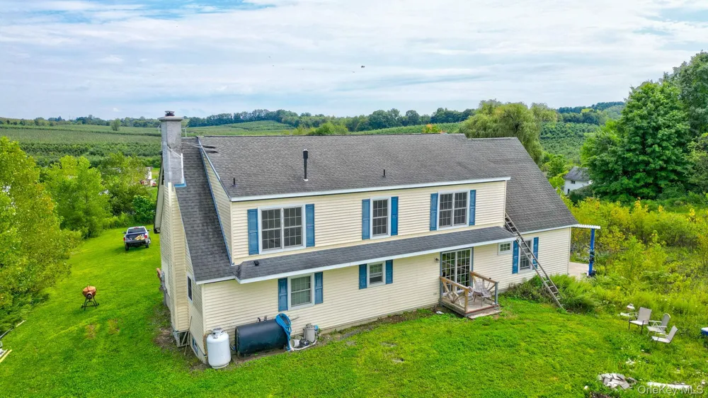 70 Mulberry Lane Milton, NY 12547
