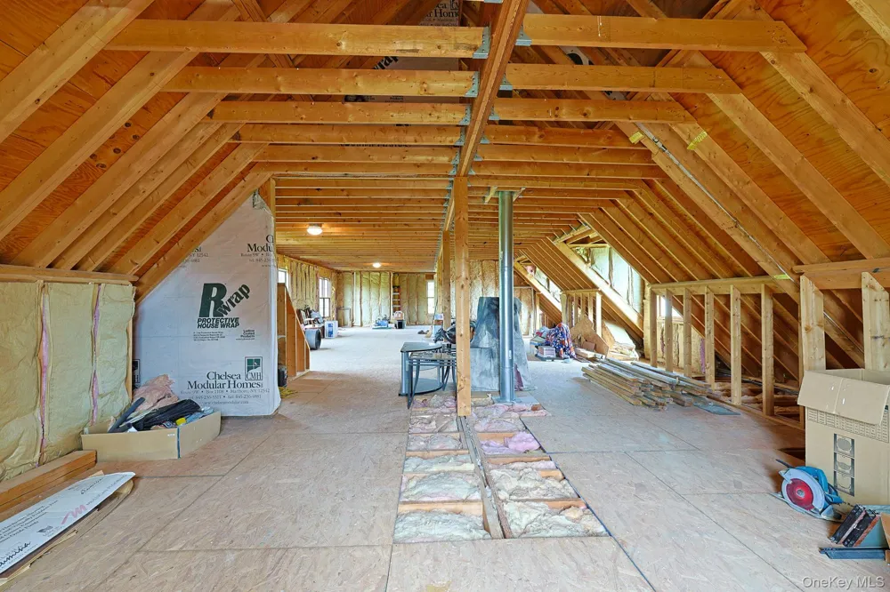 70 Mulberry Lane Milton, NY 12547
