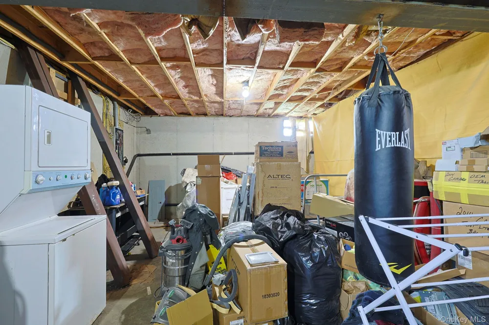 70 Mulberry Lane Milton, NY 12547
