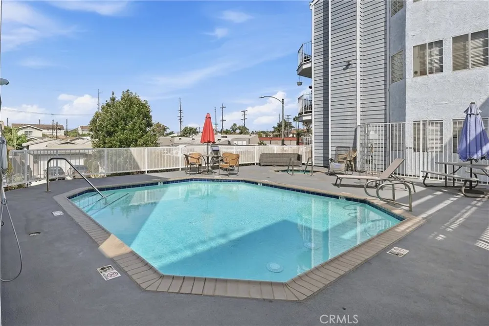 1100 Euclid Long Beach, CA 90804