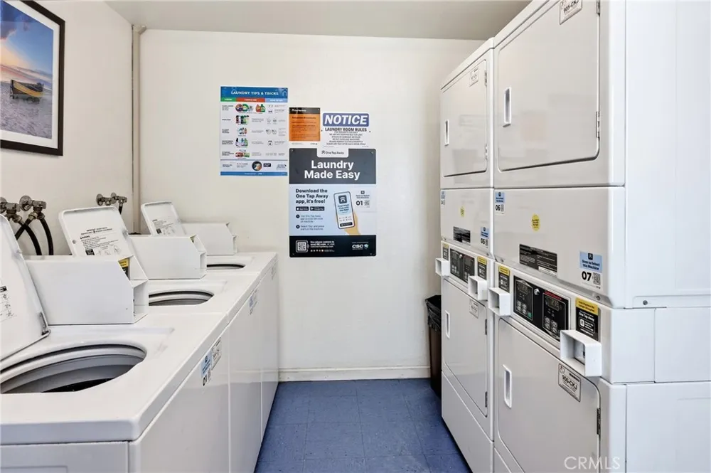 1100 Euclid Long Beach, CA 90804