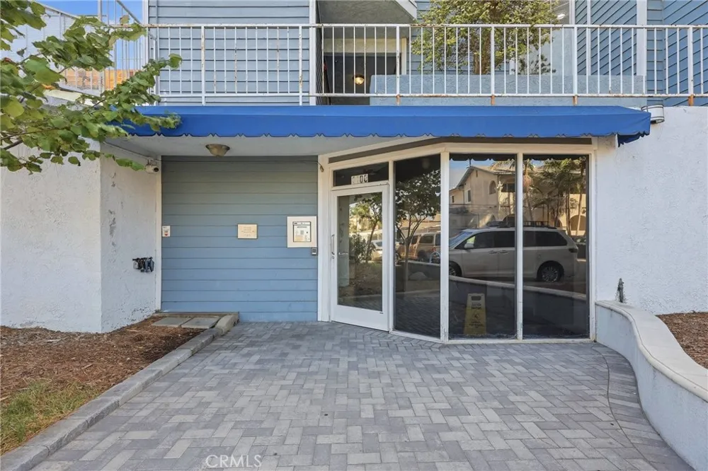 1100 Euclid Long Beach, CA 90804