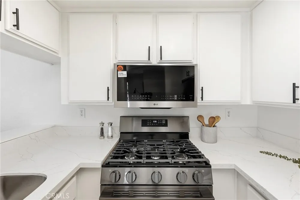 1100 Euclid Long Beach, CA 90804