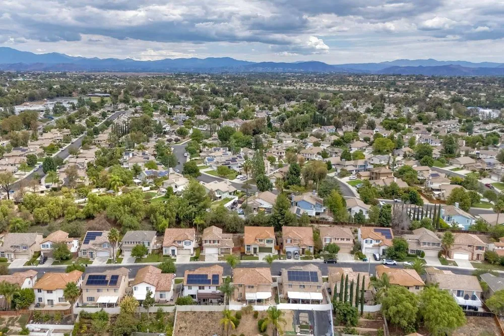 42066 Chestnut Temecula, CA 92591