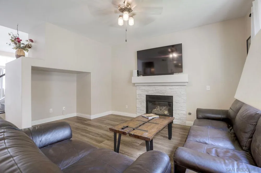 42066 Chestnut Temecula, CA 92591