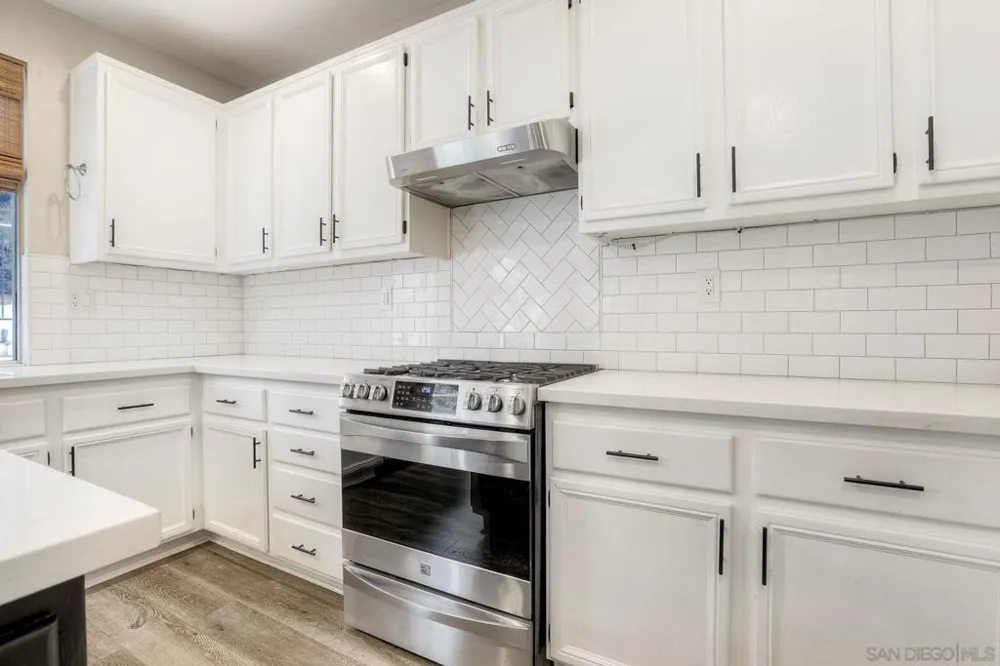 42066 Chestnut Temecula, CA 92591