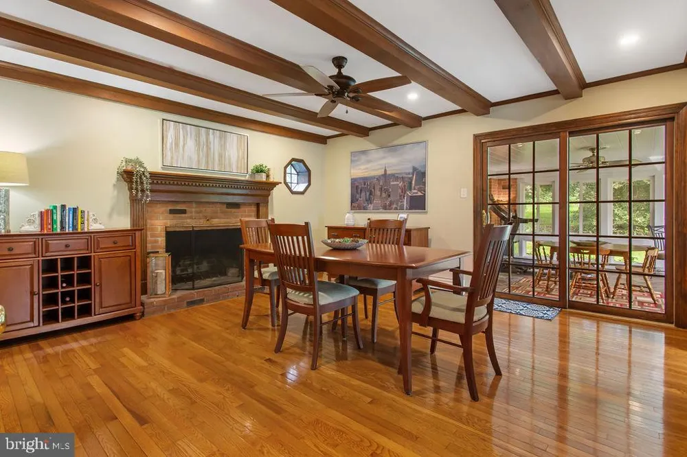 1545 VALLEY ROAD Lancaster, PA 17603