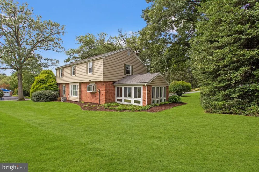 1545 VALLEY ROAD Lancaster, PA 17603