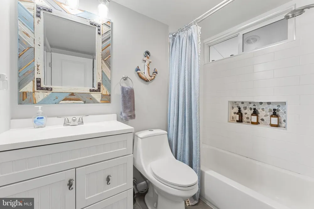 781 GLEBE ROAD Montross, VA 22520