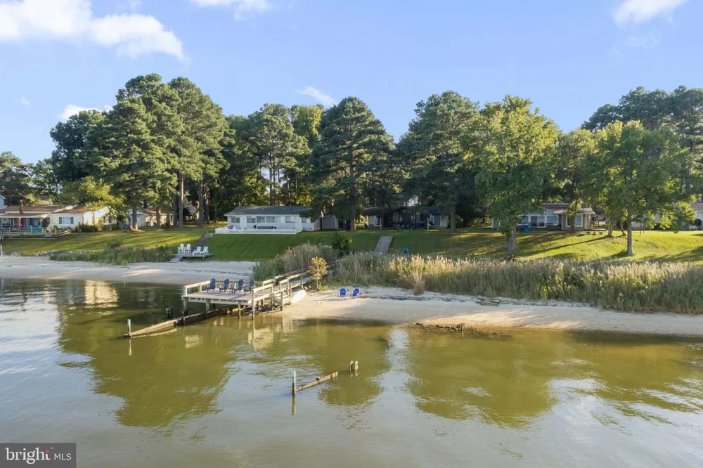 781 GLEBE ROAD Montross, VA 22520