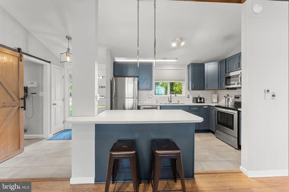 781 GLEBE ROAD Montross, VA 22520