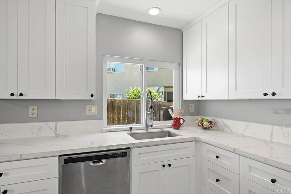 7290 Oakham Way San Diego, CA 92139