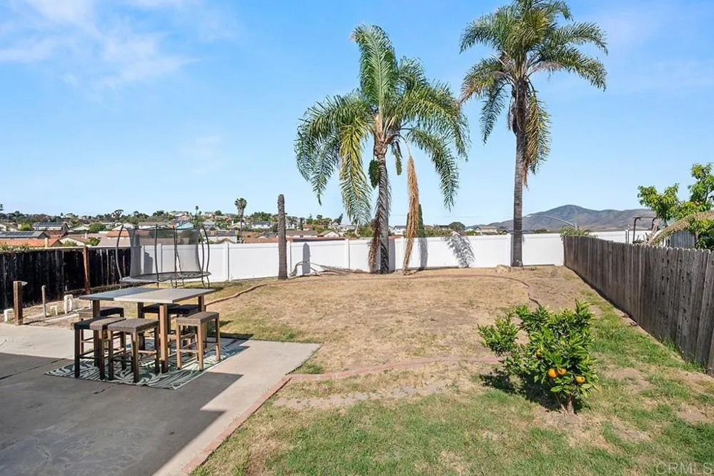 7290 Oakham Way San Diego, CA 92139