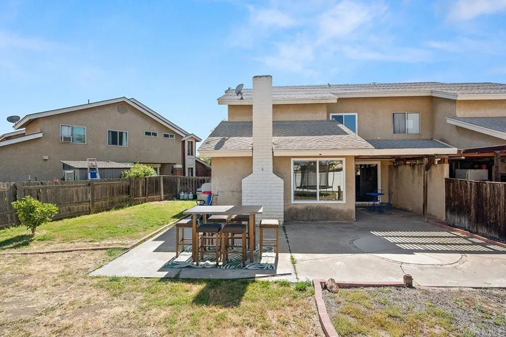 7290 Oakham Way San Diego, CA 92139