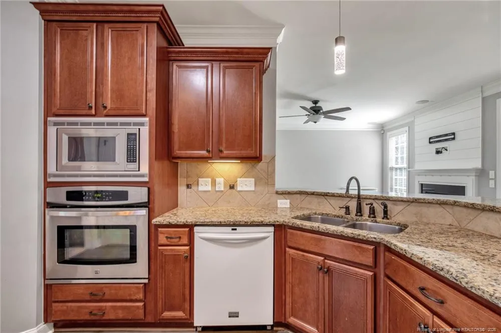 2916 Deep Channel Court Fayetteville, NC 28306