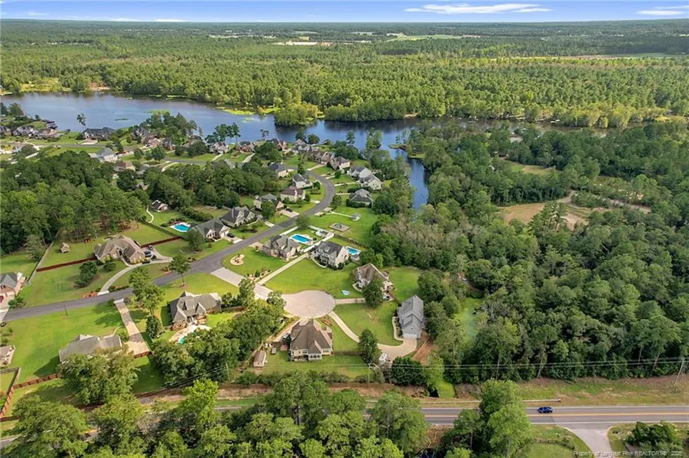 2916 Deep Channel Court Fayetteville, NC 28306