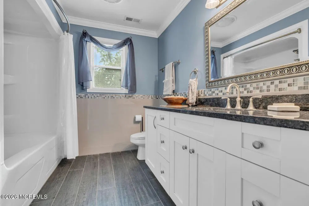 8 Highview Road East Brunswick, NJ 08816