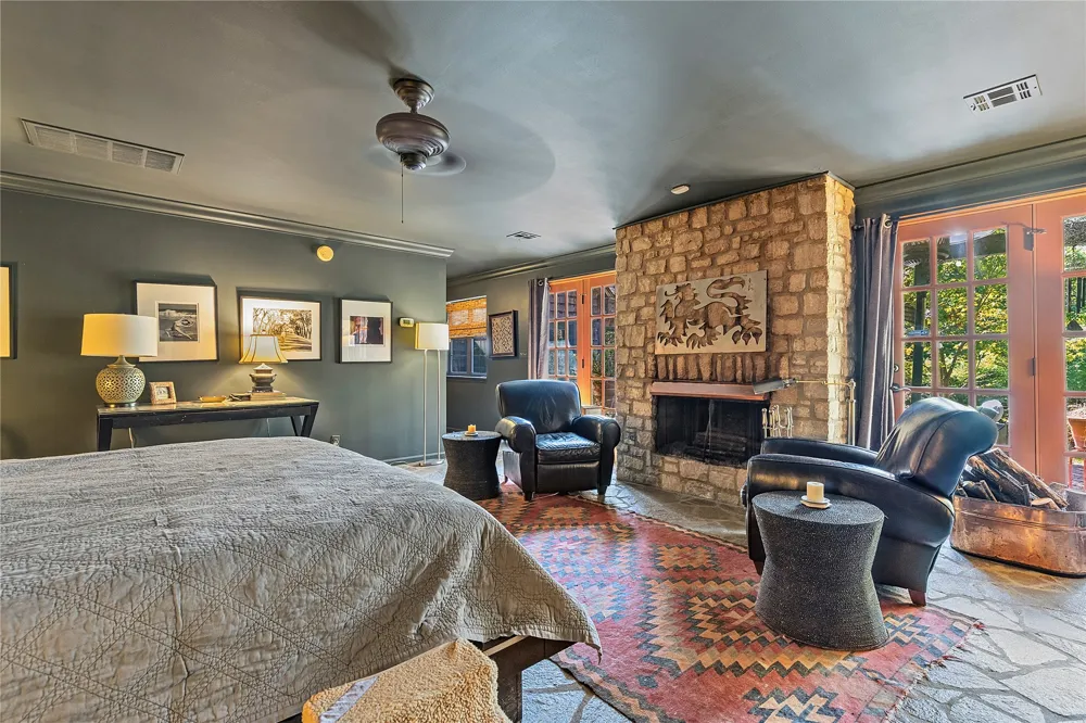 4730 S Columbia Place Tulsa, OK 74105
