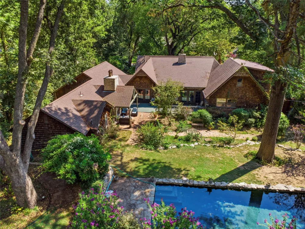4730 S Columbia Place Tulsa, OK 74105