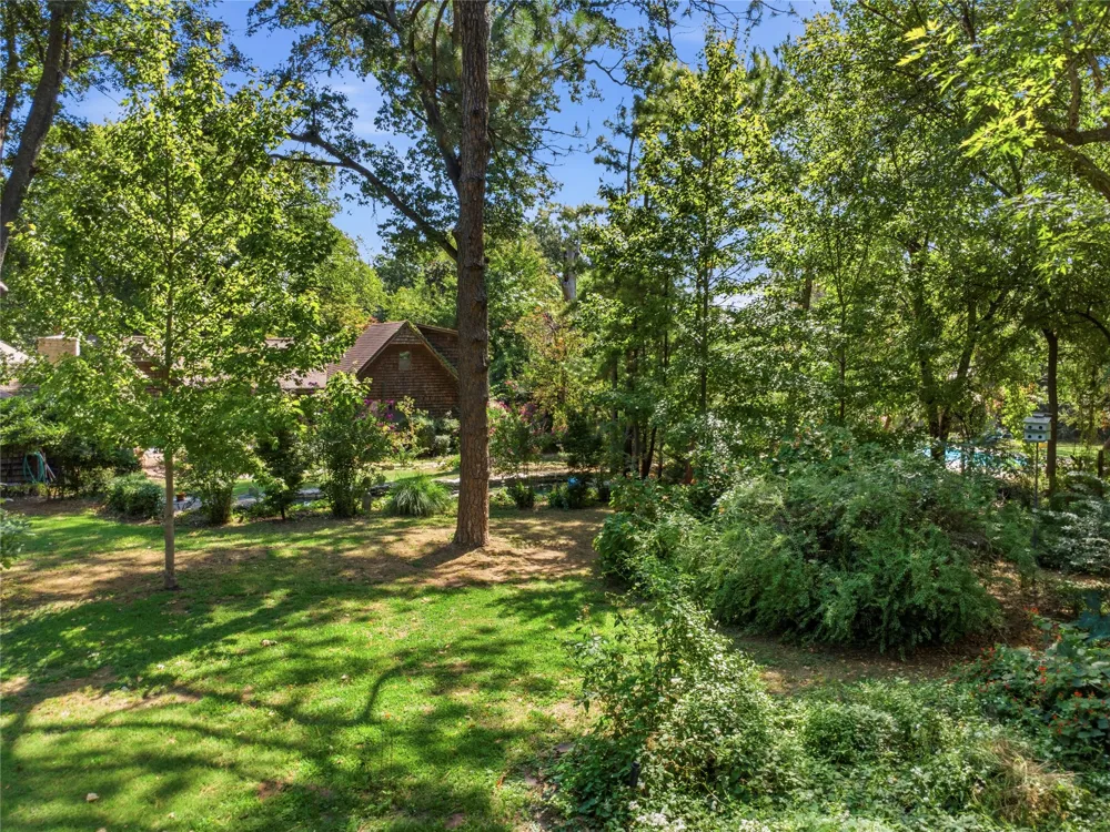 4730 S Columbia Place Tulsa, OK 74105